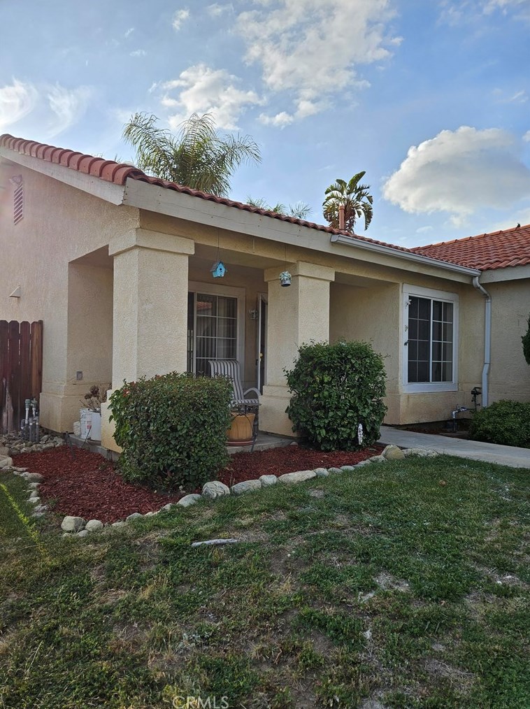 1355 Whitewood Dr, Mountain Home Village, CA 92359