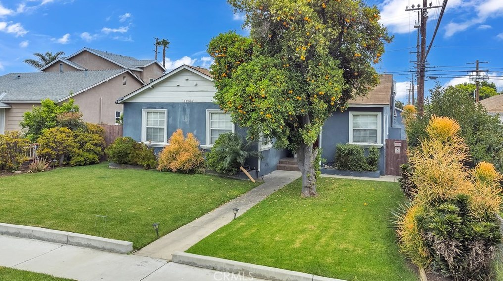 11208 Lefloss Ave, Norwalk, CA 90650