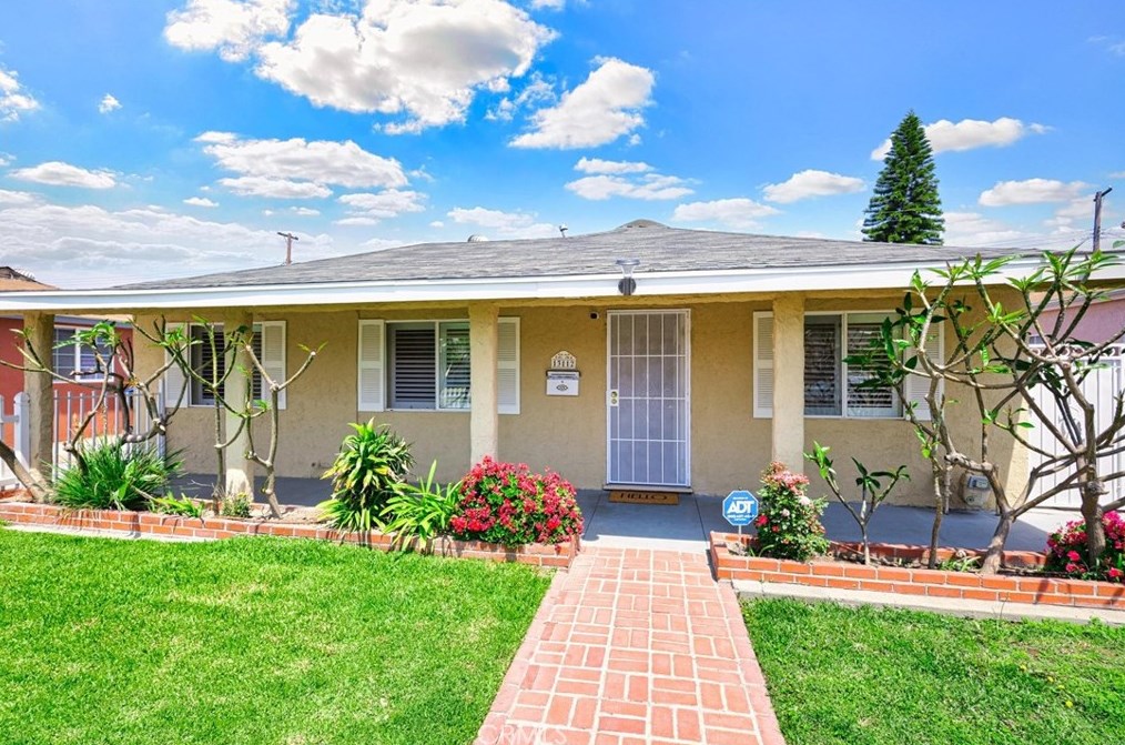 13112 Dalwood Ave, Norwalk CA  90650-5621 exterior
