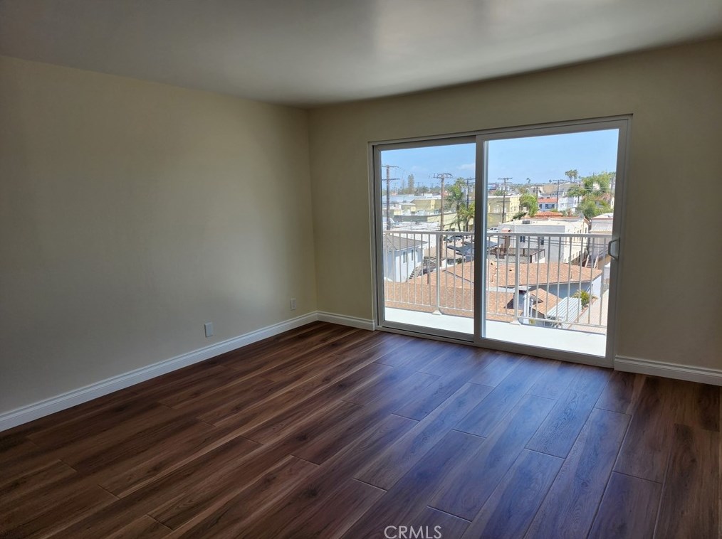 185 Quincy Ave #402, Long Beach, CA 90803
