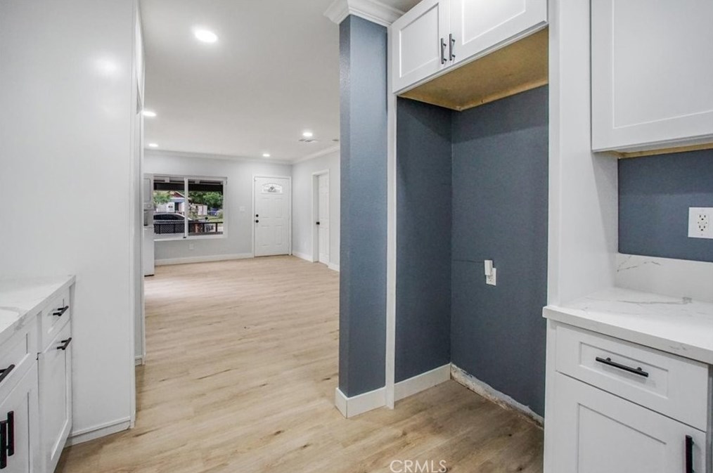 3987 Mtn Vw Ave, San Bernardino CA  92405-2371 exterior