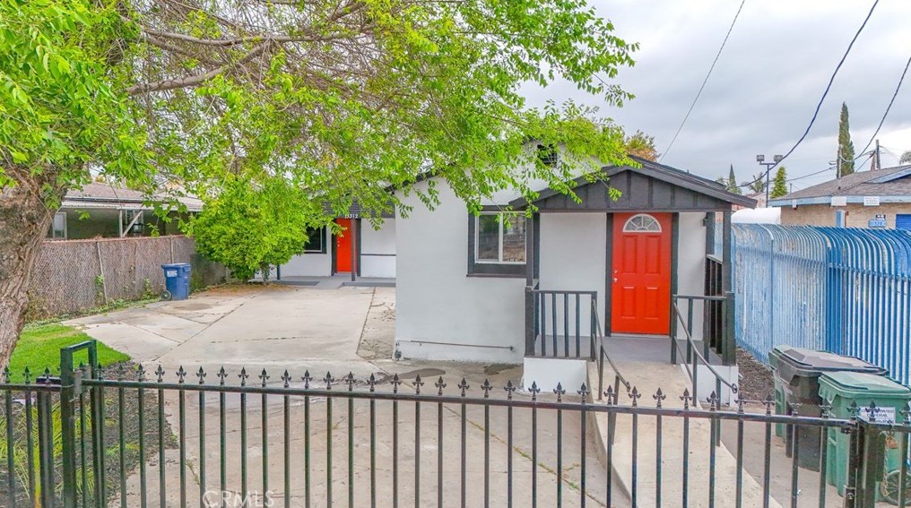 13312 Willowbrook Ave, Compton, CA 90222-3057