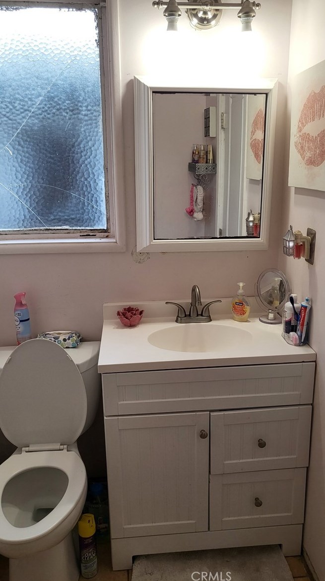 13239 Bechard Ave, Norwalk, CA 90650-3348