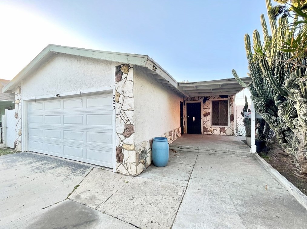 223 E 89th St, Los Angeles, CA 90003
