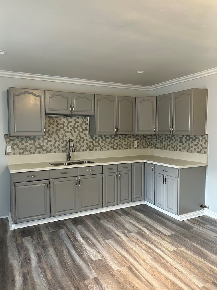 8128 Puritan St, Downey, CA 90242-4312