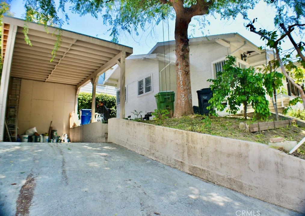 2523 2nd St, Los Angeles CA  90057-2004 exterior
