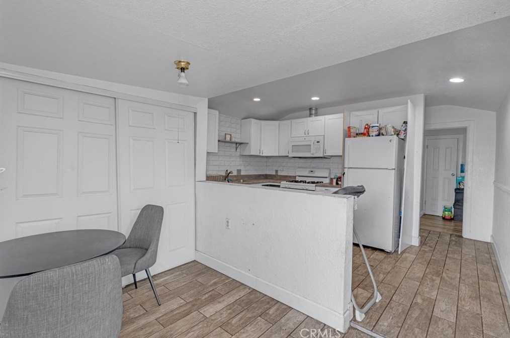 4323 Honduras St, Los Angeles CA  90011-3818 exterior