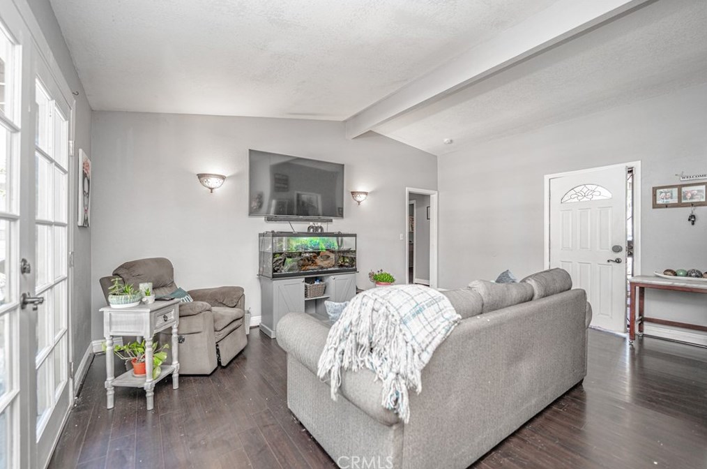 9421 Aero Dr, Pico Rivera, CA 90660