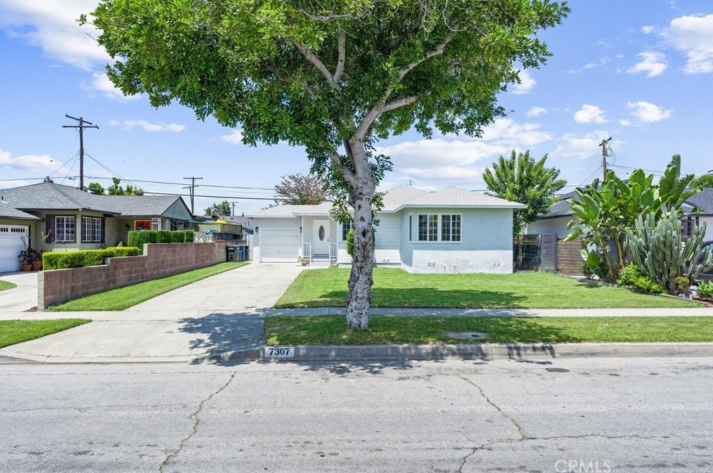 7307 Loch Alene Ave, Pico Rivera, CA 90660
