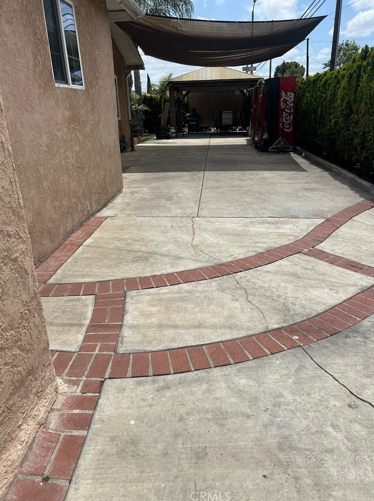 4401 E 53rd St, Bell, CA 90270