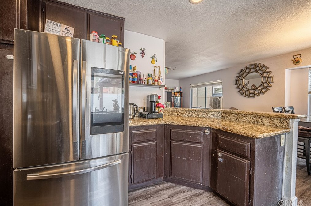 15357 Aveiro Rd, Fontana CA  92337-0979 exterior