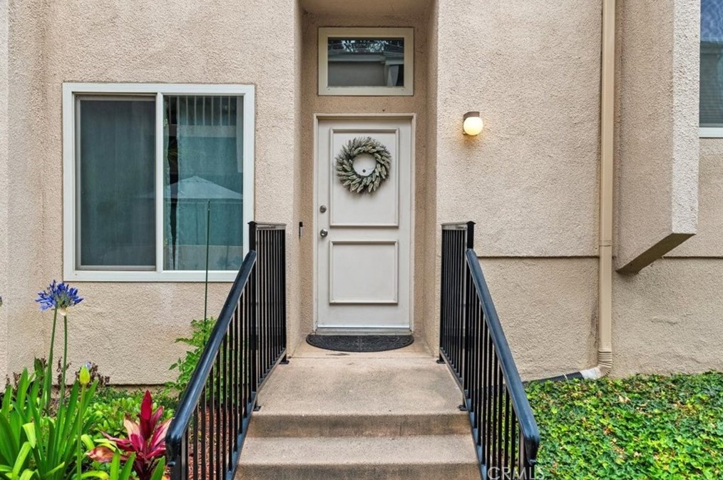 2901 Barrington Ct, Fullerton, CA 92831