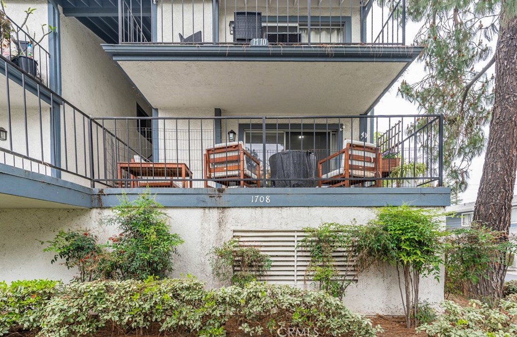 1708 Bridgeport, West Covina, CA 91791