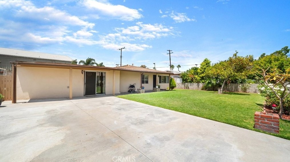 409 Orange Blossom Ave, Whittier, CA 91746-2408