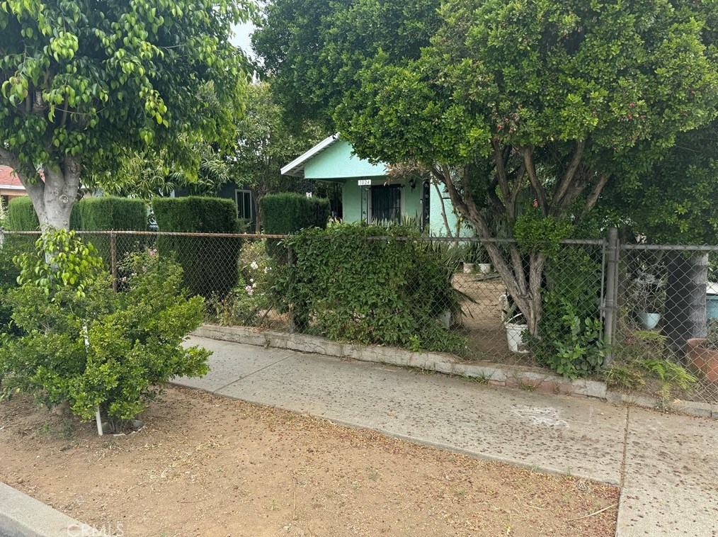 1024 Eastman Ave, Los Angeles, CA 90063-2114