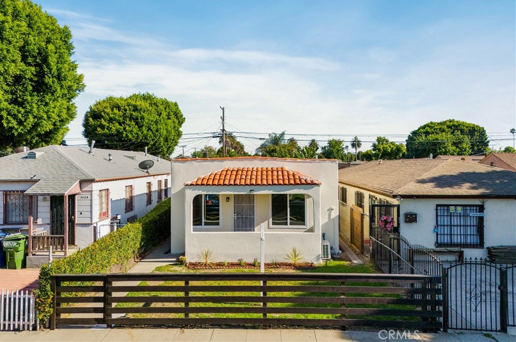 1506 W 60th St, Los Angeles, CA 90047