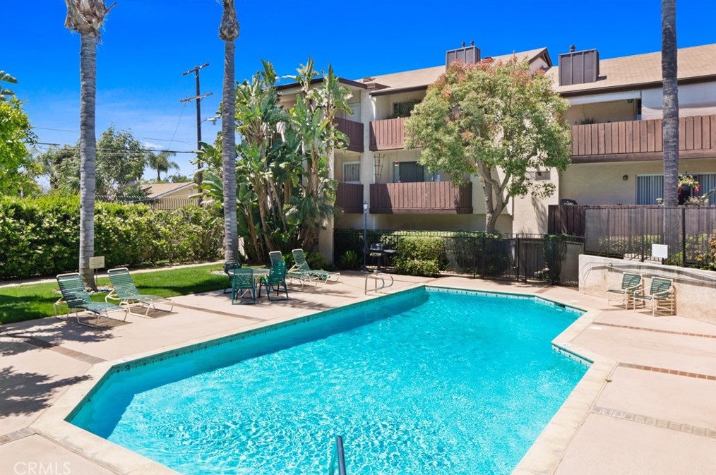14970 Victory Blvd #202, Van Nuys, CA 91411