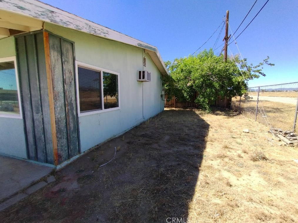 9168 G Ave, Hesperia, CA 92345