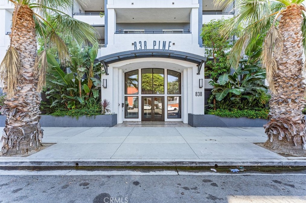 838 Pine Ave #111, Long Beach, CA 90813