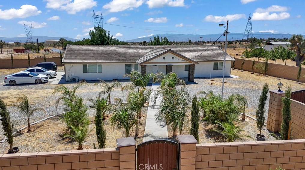 11727 Lamont Ct, Hesperia, CA 92344