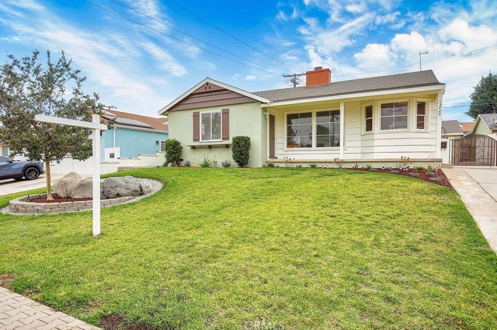 13720 De Alcala Dr, La Mirada, CA 90638