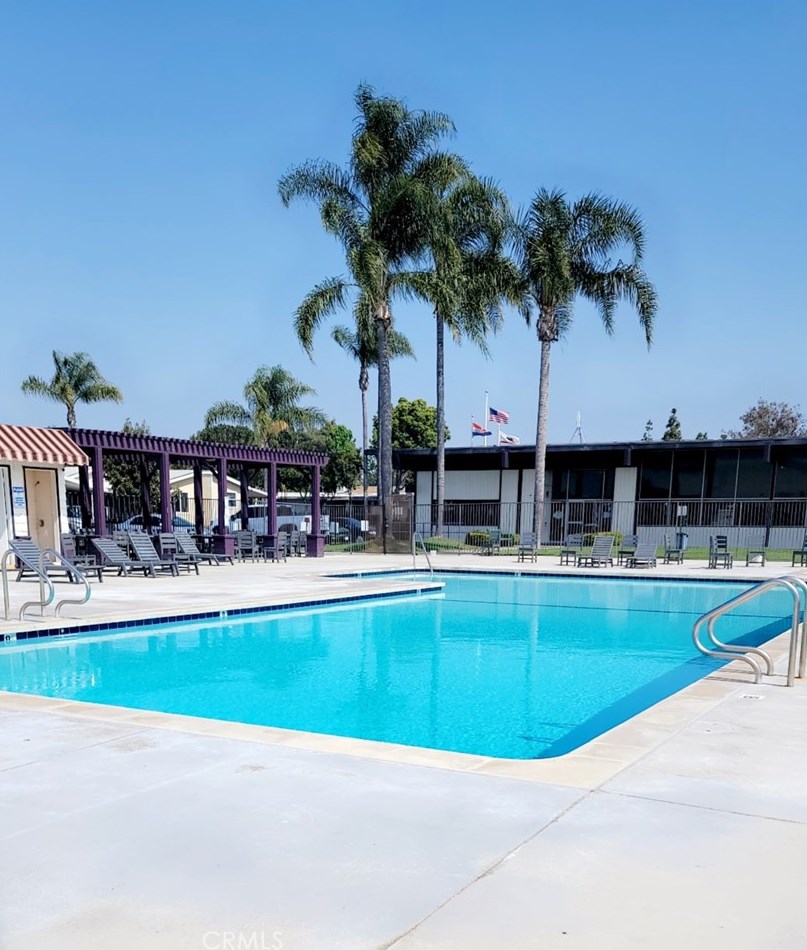 9080 Bloomfield Ave, Cypress CA 90630-2445 exterior