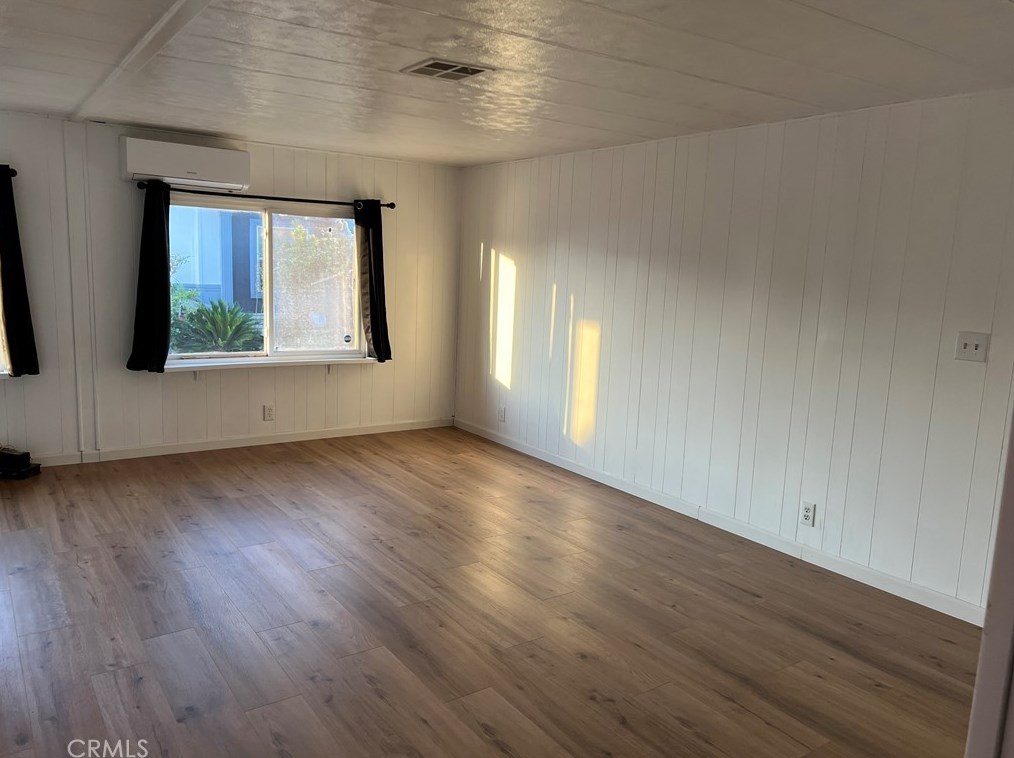 201 E Arrow Hwy #59, Glendora, CA 91740