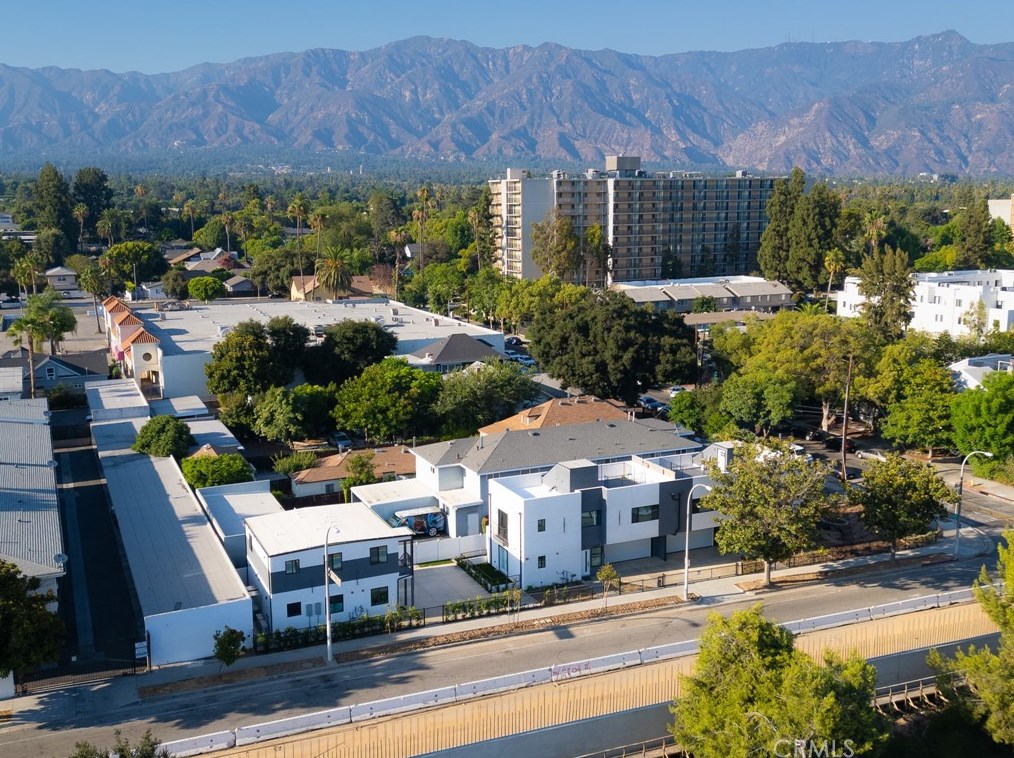 481 E Maple St, Pasadena, CA 91101