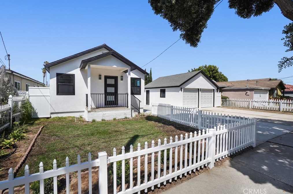 4717 W 153rd Pl, Lawndale, CA 90260