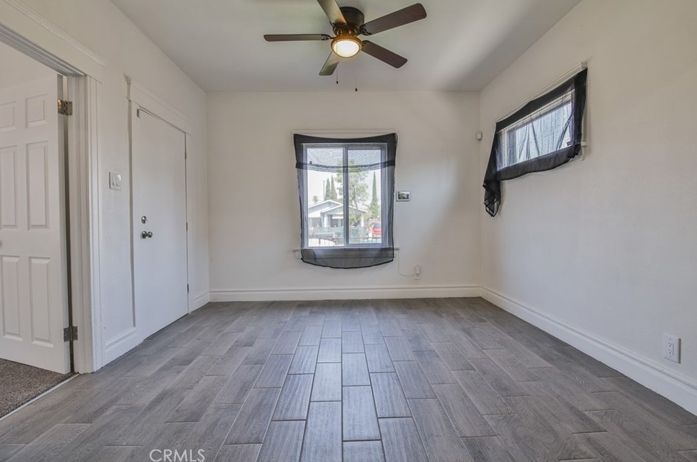 216 66 St, Los Angeles CA  90003-1813 exterior