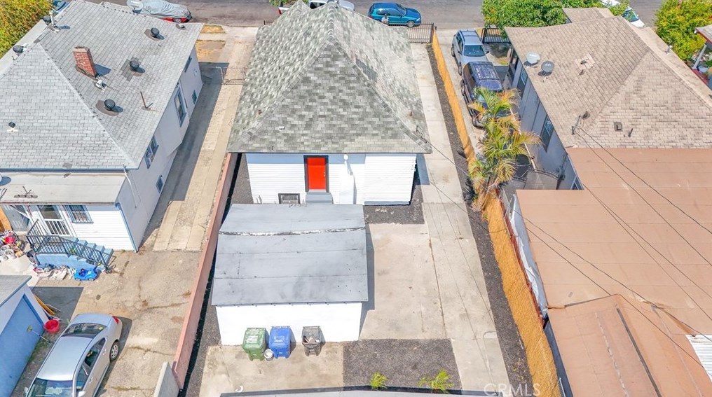 216 66 St, Los Angeles CA  90003-1813 exterior