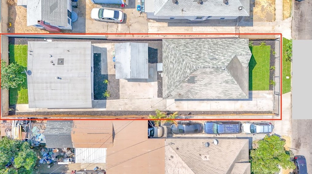 216 66 St, Los Angeles CA  90003-1813 exterior