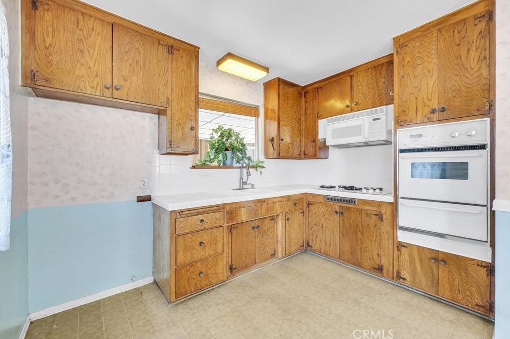 15139 La Barca Dr, La Mirada, CA 90638-4711