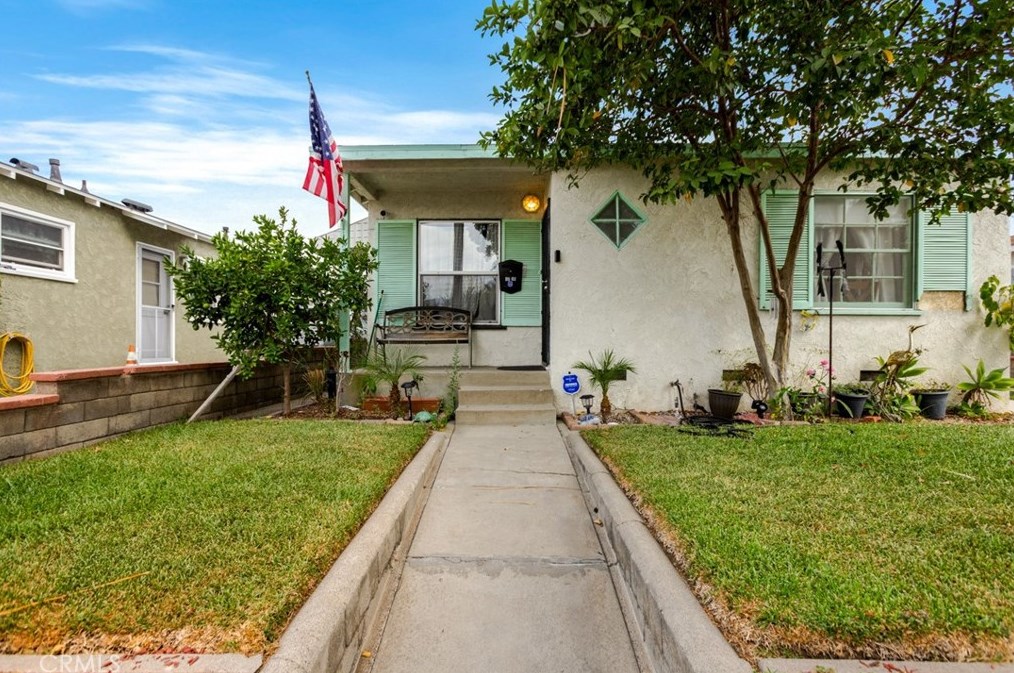 1725 55th St, Long Beach, CA 90805-5507