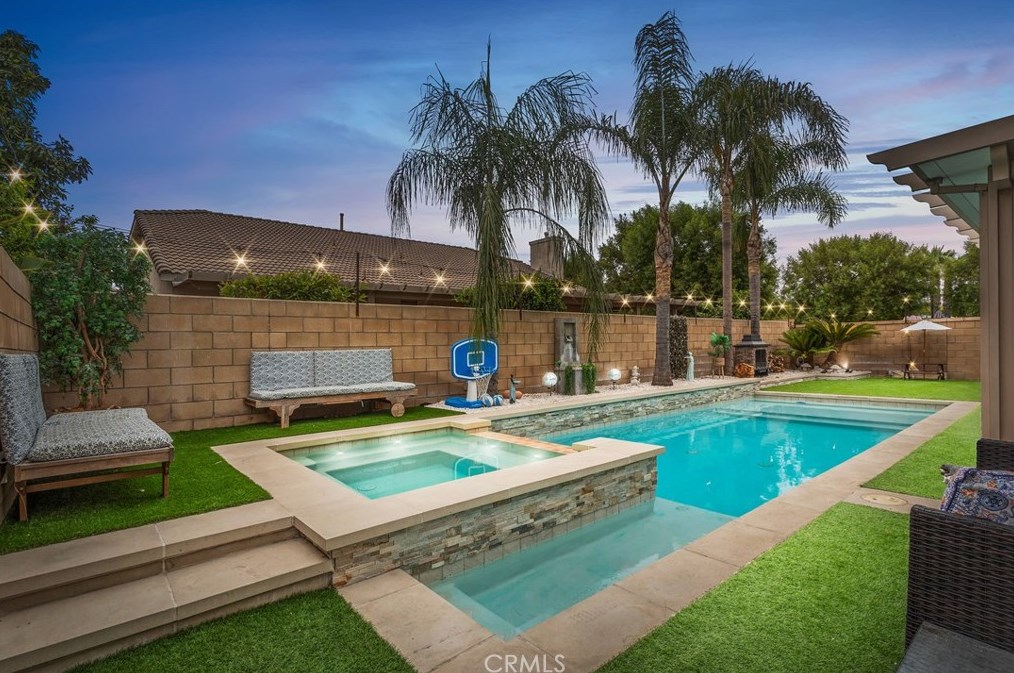 15072 Granite Peak Ave, Fontana, CA 92336