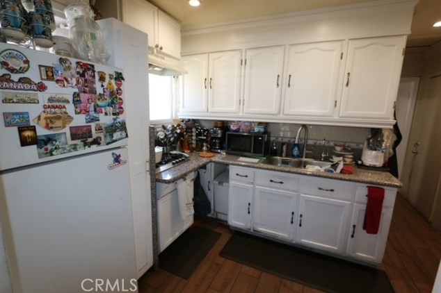 344 84 Pl, Los Angeles CA  90003-3106 exterior