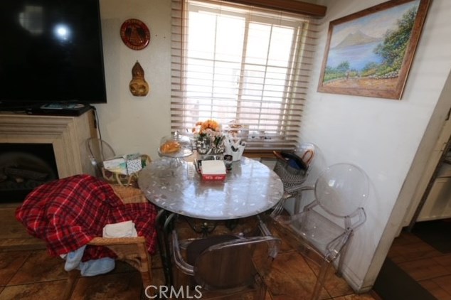 344 84 Pl, Los Angeles CA  90003-3106 exterior