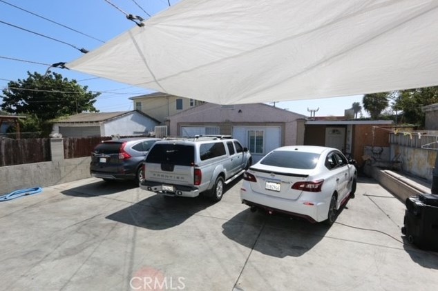 344 84 Pl, Los Angeles CA  90003-3106 exterior