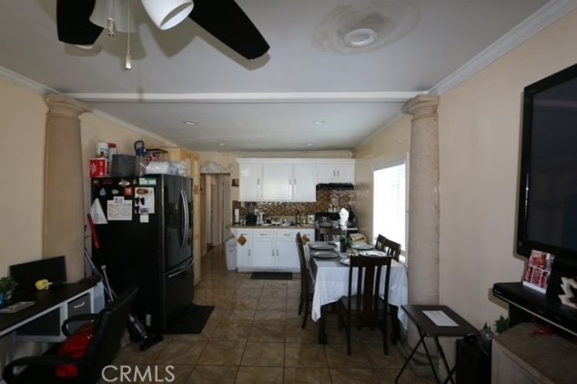 344 84 Pl, Los Angeles CA  90003-3106 exterior