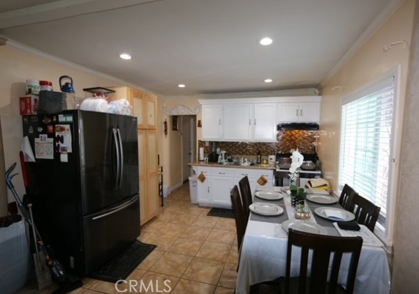 344 84 Pl, Los Angeles CA  90003-3106 exterior