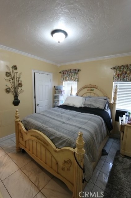 344 84 Pl, Los Angeles CA  90003-3106 exterior