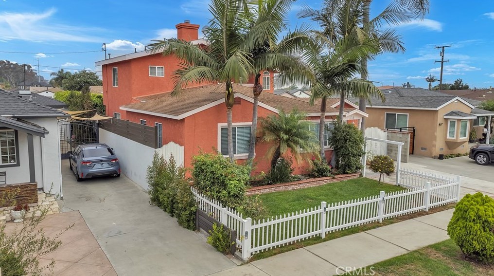 5103 126th St, Hawthorne, CA 90250-4108