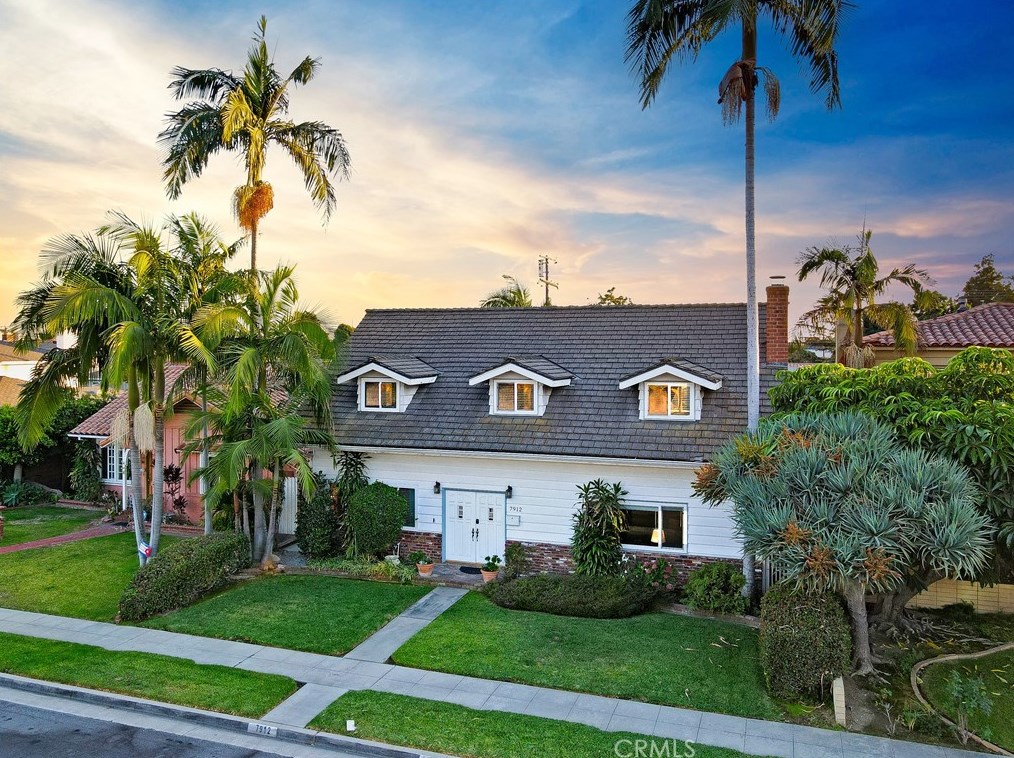 7912 4th Pl, Downey, CA 90241-3239