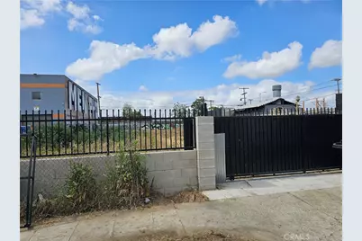 1706 E 41st Place, Los Angeles, CA 90058 - Photo 1