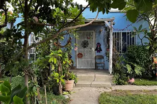 921 E Pine St, Compton, CA 90221 - Photo 1