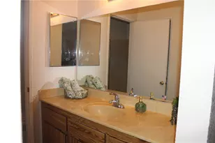 12141 Centralia St, Lakewood, CA 90715 - Photo 18
