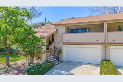 26212 Rainbow Glen Drive, Newhall, CA 91321 - Photo 2