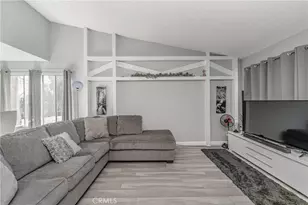 26212 Rainbow Glen Dr, Newhall, CA 91321 - Photo 10