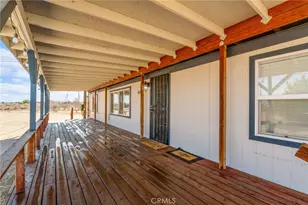 11524 Paramount Rd, Phelan, CA 92371 - Photo 6