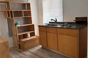 13918 Valerio St, Van Nuys, CA 91405 - Photo 18